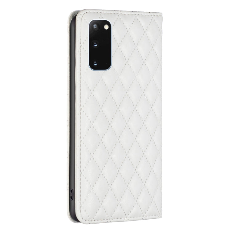 For Samsung Galaxy S20 Diamond Lattice Magnetic Leather Flip Phone Case(White)