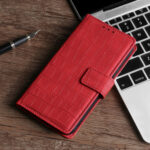 For Samsung Galaxy S23 5G Skin Feel Crocodile Magnetic Clasp Leather Phone Case(Red)