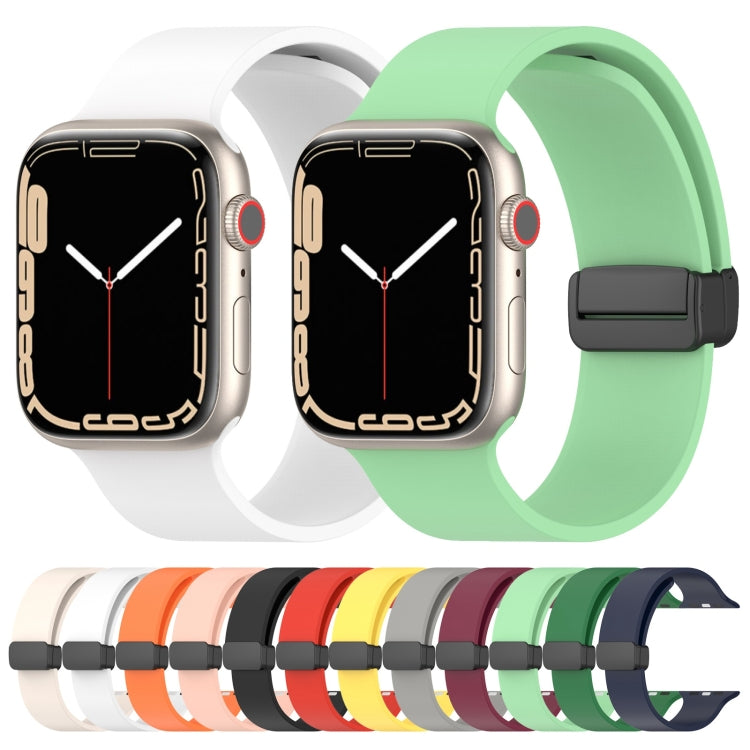 Magnetic Black Buckle Smooth Silicone Watch Band For Apple Watch Series 8&7 41mm / SE 2&6&SE&5&4 40mm / 3&2&1 38mm(Dark Green)